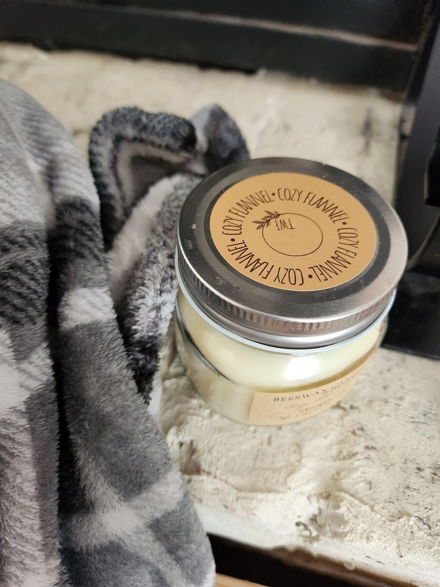 Beeswax 8oz Candle - Autumn Collection